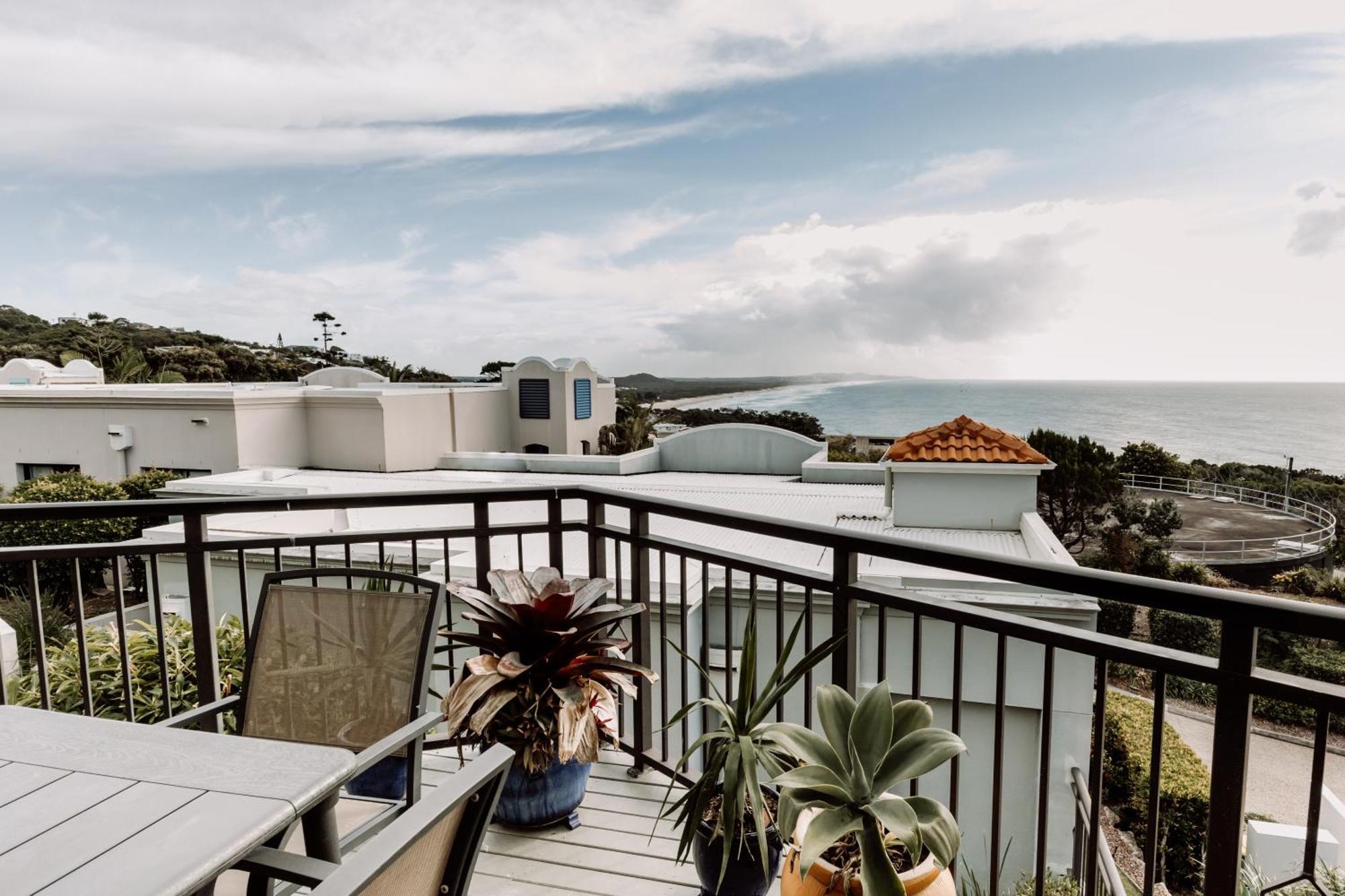 Aparthotel The Point Coolum Coolum Beach Esterno foto